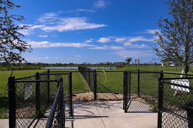 7825 CENTAURUS WAY, Sarasota, FL 34241