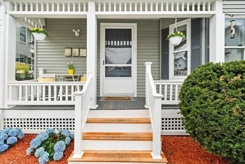 28 Arthur St 3, Beverly, MA 01915