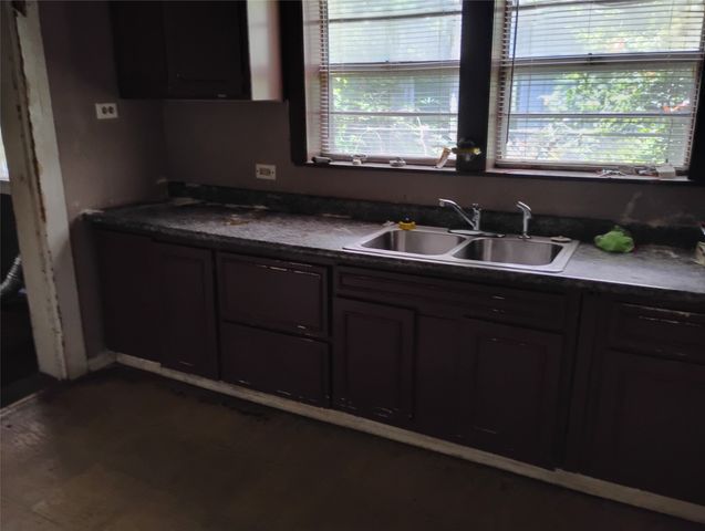 624 W Morton Street, Denison, TX 75020