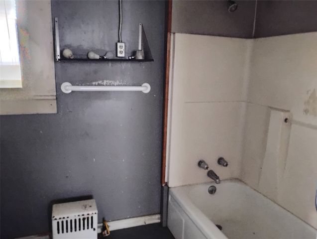 624 W Morton Street, Denison, TX 75020