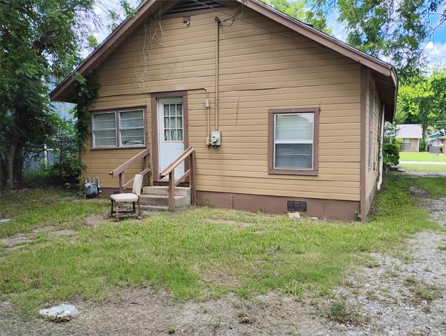 624 W Morton Street, Denison, TX 75020