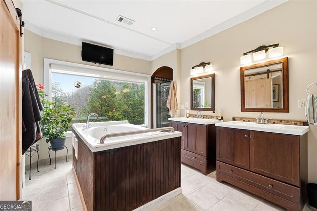 200 Mcclure Drive, Cumming, GA 30028