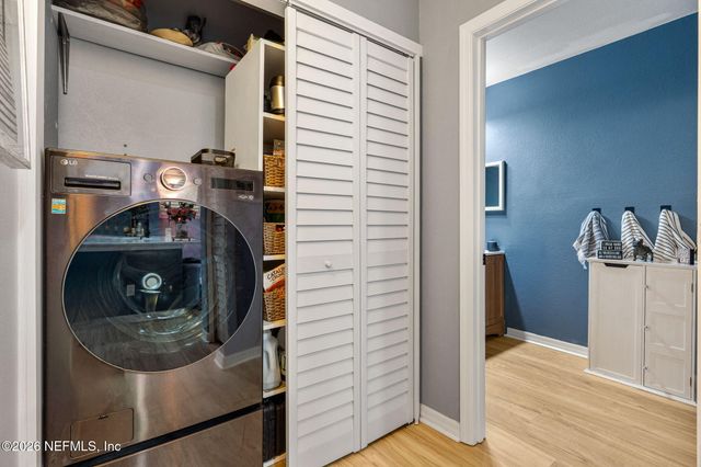 1800 THE GREENS Way 1108, Jacksonville Beach, FL 32250