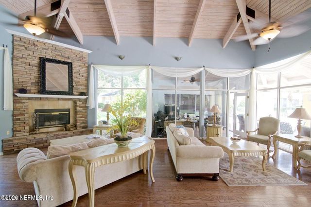 1800 THE GREENS Way 1108, Jacksonville Beach, FL 32250