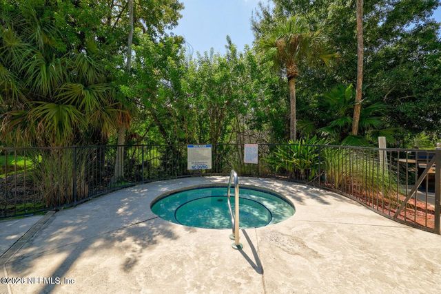 1800 THE GREENS Way 1108, Jacksonville Beach, FL 32250