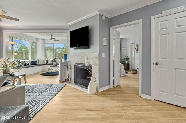1800 THE GREENS Way 1108, Jacksonville Beach, FL 32250