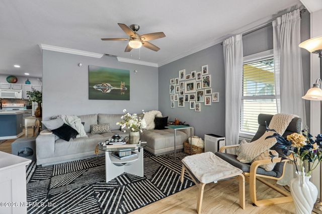 1800 THE GREENS Way 1108, Jacksonville Beach, FL 32250