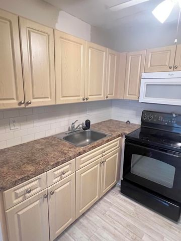 173 Waltham H 173, West Palm Beach, FL 33417