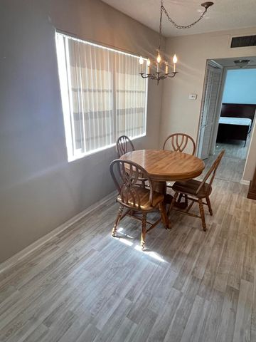173 Waltham H 173, West Palm Beach, FL 33417