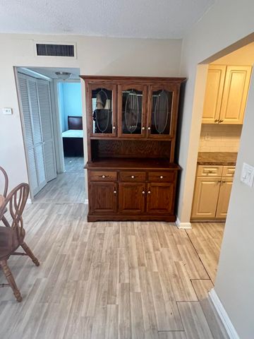 173 Waltham H 173, West Palm Beach, FL 33417