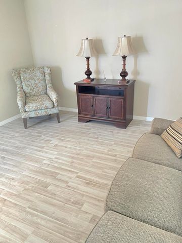 173 Waltham H 173, West Palm Beach, FL 33417