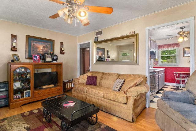 2532 N Main Street, Evansville, IN 47711