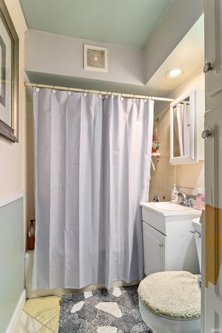 2532 N Main Street, Evansville, IN 47711