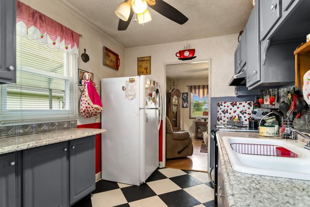 2532 N Main Street, Evansville, IN 47711