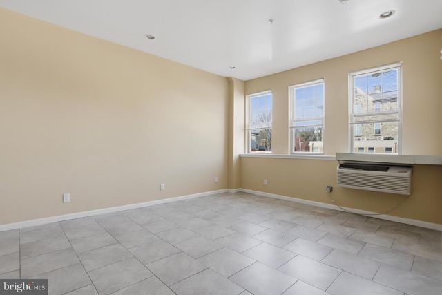 4700 STENTON AVE, Philadelphia, PA 19144