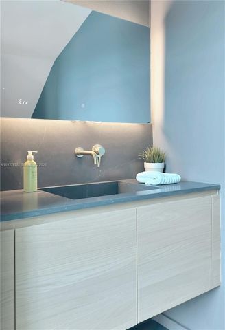 734 Michigan Ave 7, Miami Beach, FL 33139