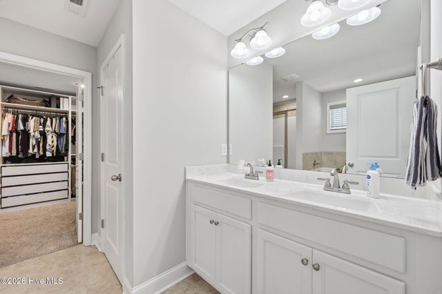 1732 Fordham Drive, Fayetteville, NC 28304