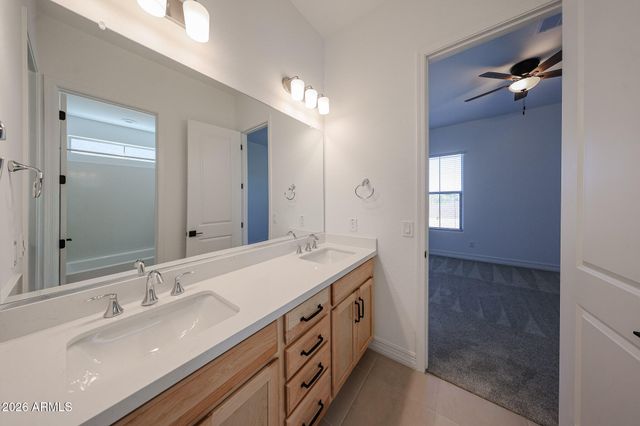 26203 N 76TH Avenue, Peoria, AZ 85383