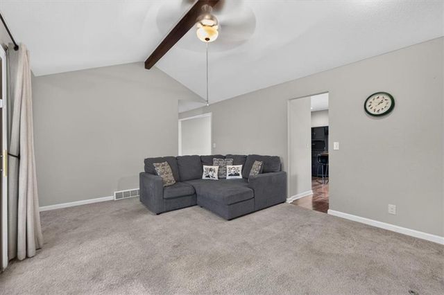 15212 W 152nd Circle, Olathe, KS 66062