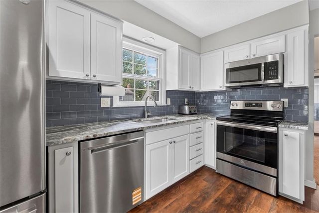 15212 W 152nd Circle, Olathe, KS 66062