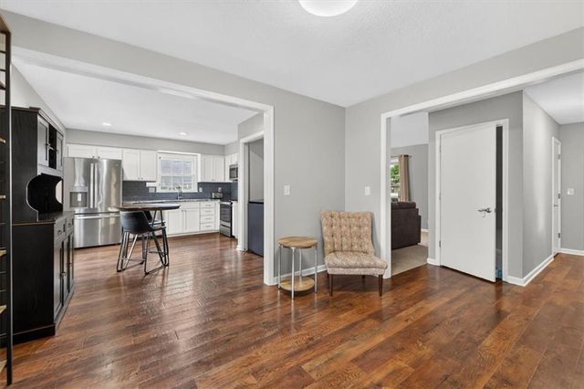 15212 W 152nd Circle, Olathe, KS 66062