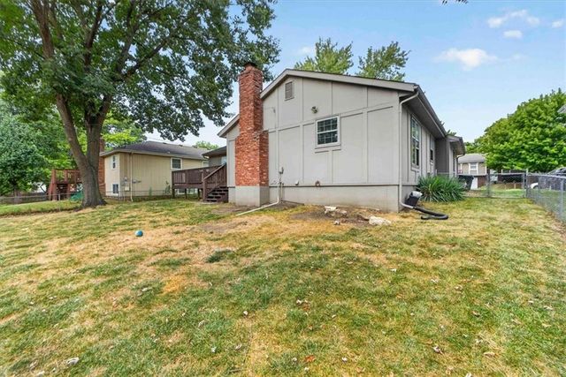 15212 W 152nd Circle, Olathe, KS 66062
