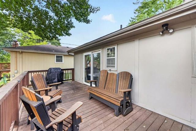 15212 W 152nd Circle, Olathe, KS 66062