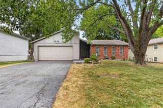 15212 W 152nd Circle, Olathe, KS 66062