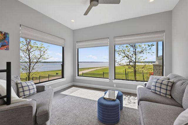 147 Blue Heron Dr, Kemp, TX 75143