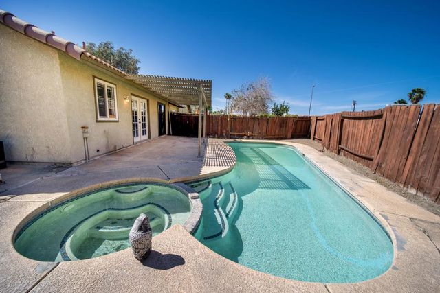 81402 Palmwood Drive, Indio, CA 92201