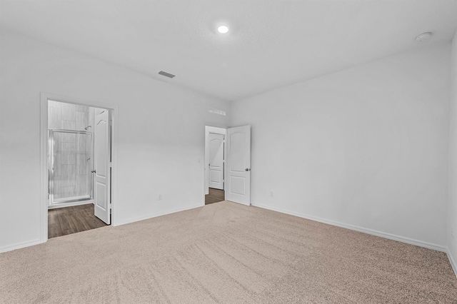 5262 NW Lamoore Lane, Port St. Lucie, FL 34983