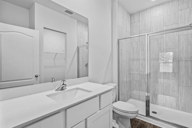 5262 NW Lamoore Lane, Port St. Lucie, FL 34983