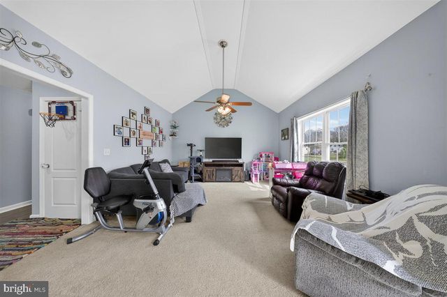 32998 FOREST KNOLL DR, Laurel, DE 19956