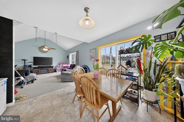 32998 FOREST KNOLL DR, Laurel, DE 19956