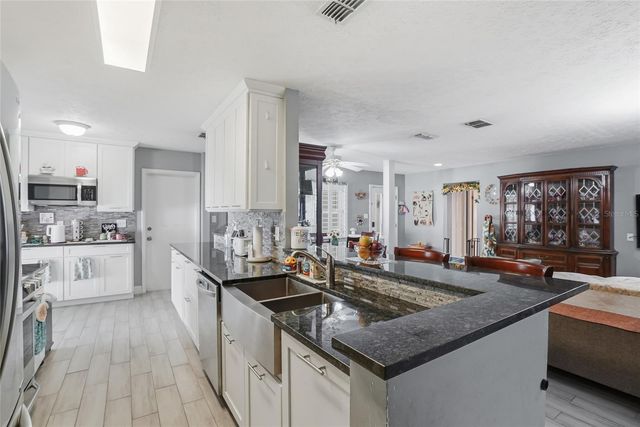 605 OAKMOSS DRIVE, Brandon, FL 33511