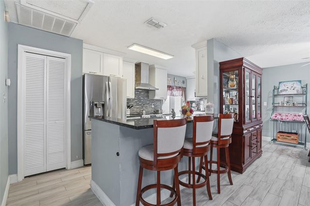 605 OAKMOSS DRIVE, Brandon, FL 33511