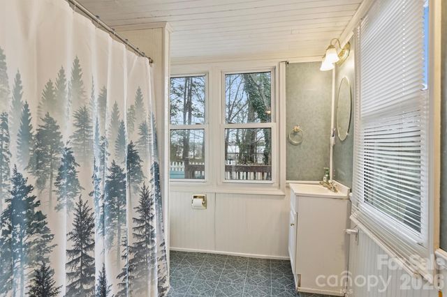 18613 Newsome Road, Oakboro, NC 28129