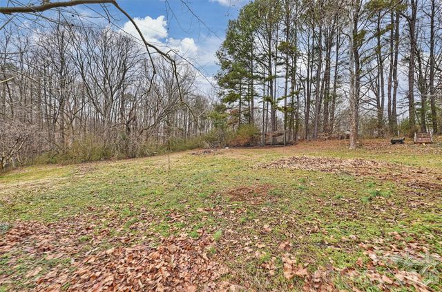 18613 Newsome Road, Oakboro, NC 28129