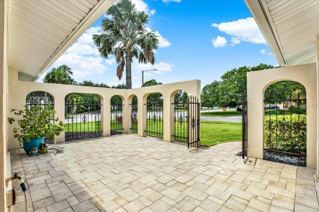 14560 PASSAGE WAY, Seminole, FL 33776