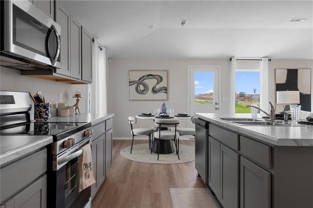 20241 W 194th Terrace, Spring Hill, KS 66083