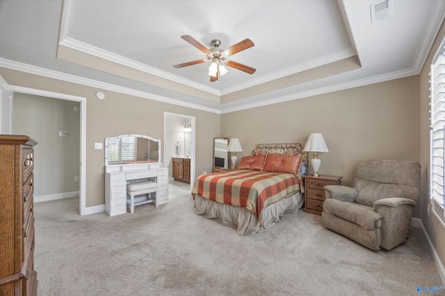 184 Moore Farm Circle NW 184, Huntsville, AL 35806