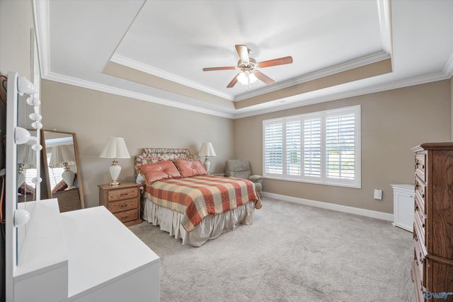 184 Moore Farm Circle NW 184, Huntsville, AL 35806