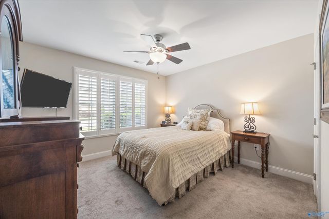 184 Moore Farm Circle NW 184, Huntsville, AL 35806