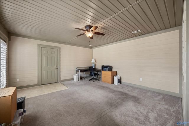 184 Moore Farm Circle NW 184, Huntsville, AL 35806