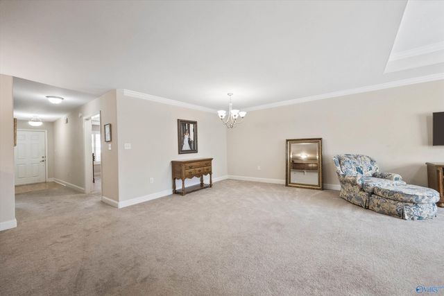 184 Moore Farm Circle NW 184, Huntsville, AL 35806