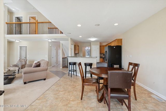 1128 Plum Grove Lane, Toledo, OH 43615