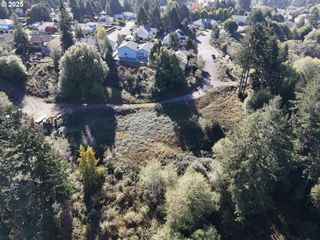 Brooke Ln 4, Brookings, OR 97415