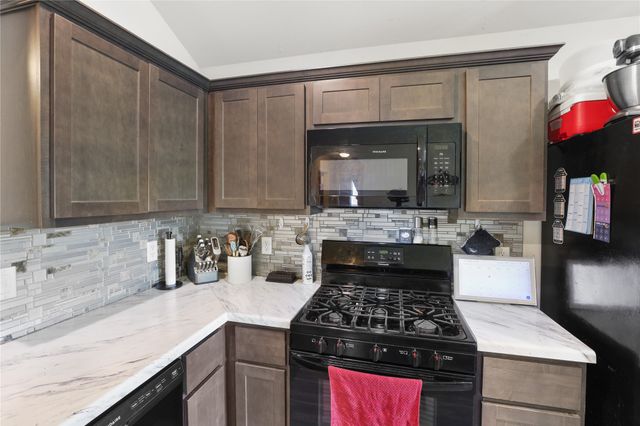324 Austin Avenue, Kiefer, OK 74041
