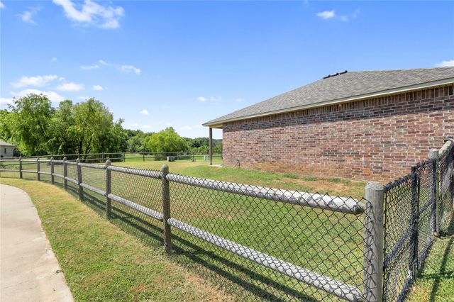 324 Austin Avenue, Kiefer, OK 74041