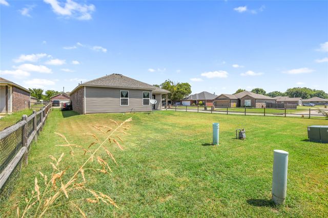 324 Austin Avenue, Kiefer, OK 74041
